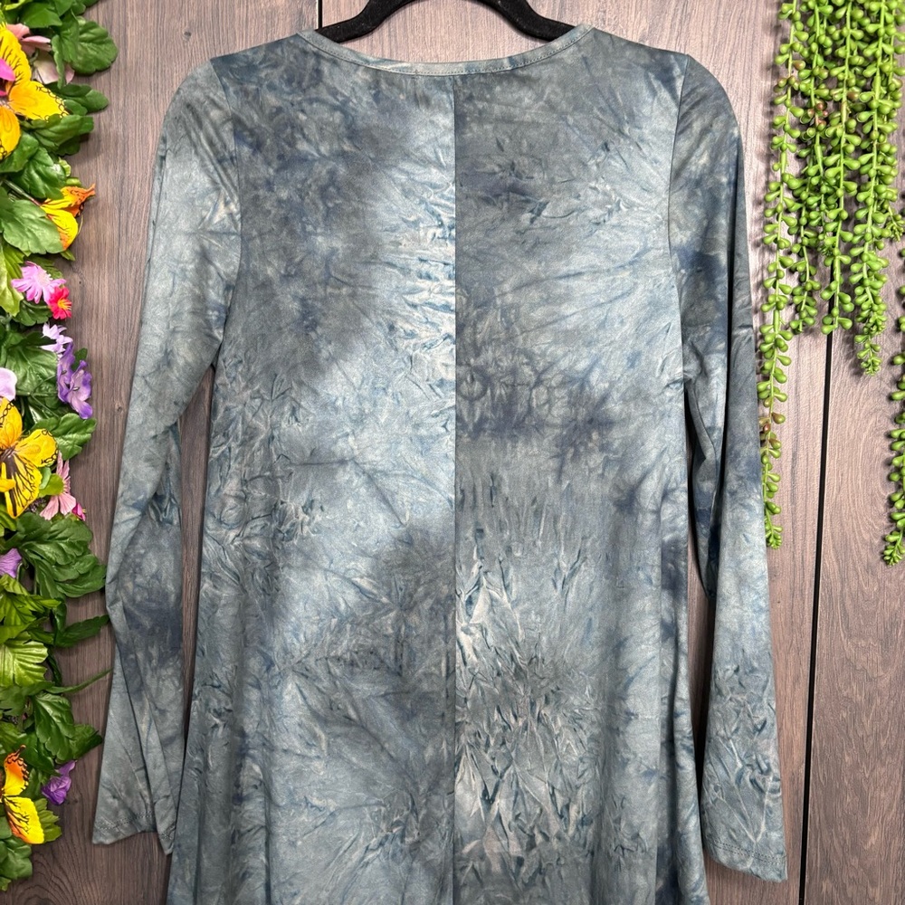 {💙2/$40💙NWOT Entro Long Sleeve Tie Dye Printed Faux Suede Dress Size Small - Picture 14 of 15